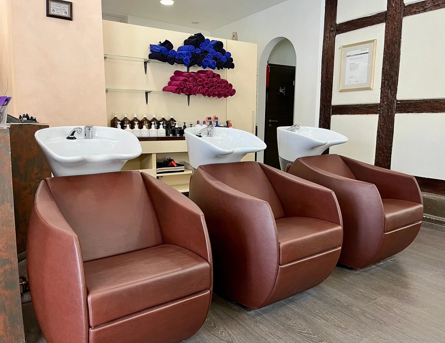 Frisurenarbeit 8 Friseur Avantgarde
