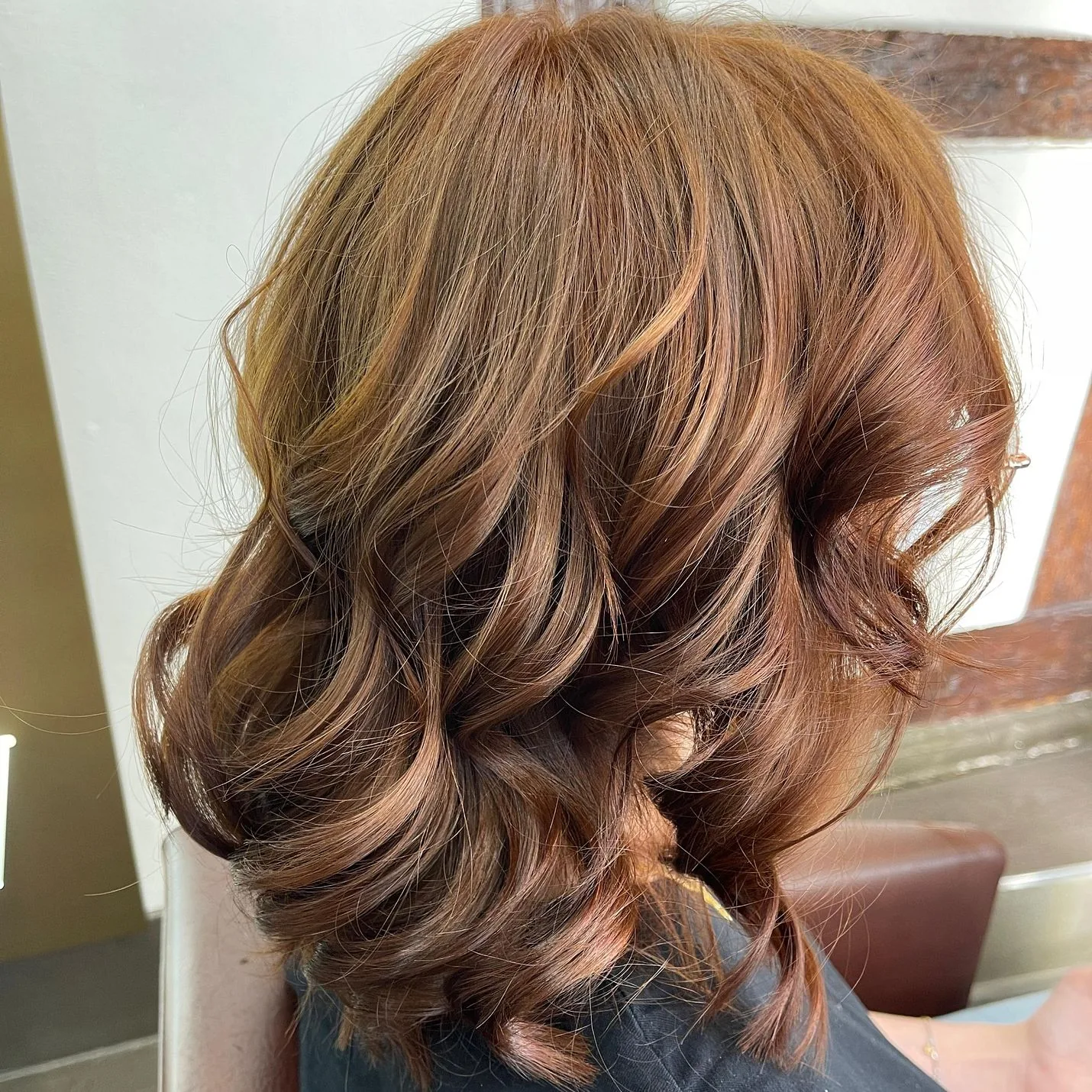 Detailaufnahme einer Balayage-Coloration