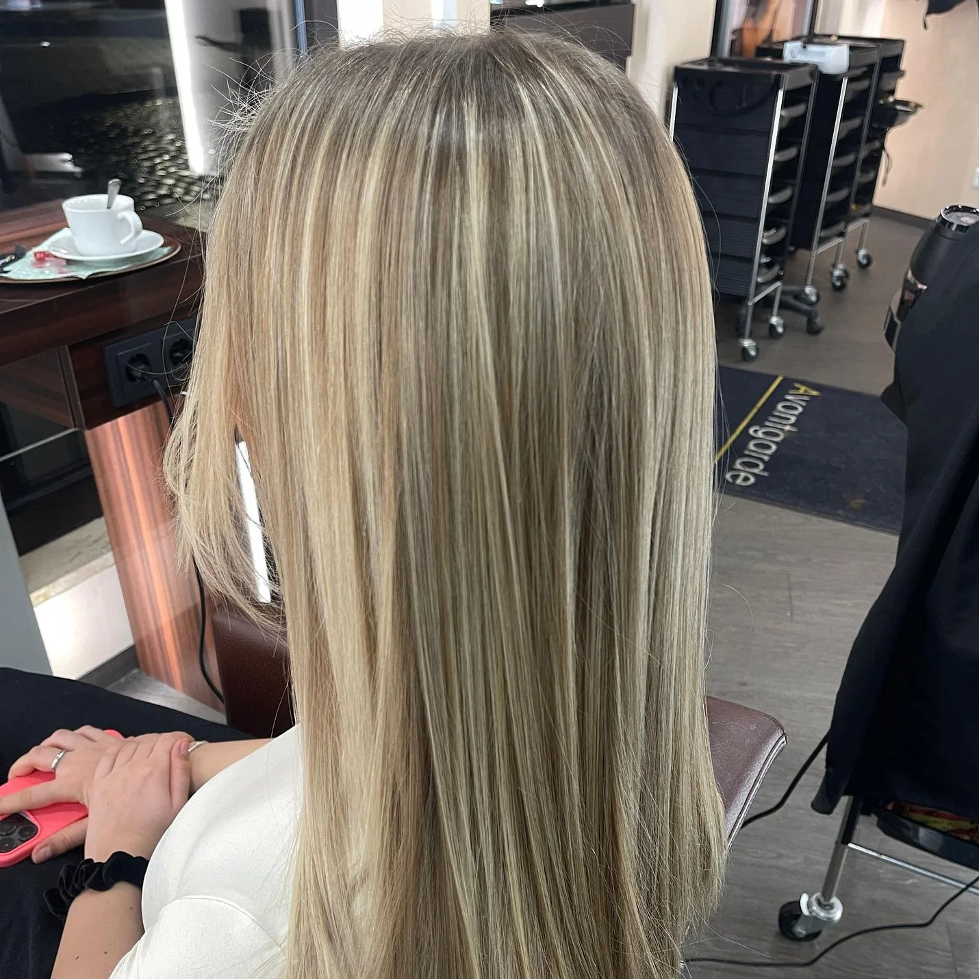 Frisurenarbeit 1 Friseur Avantgarde